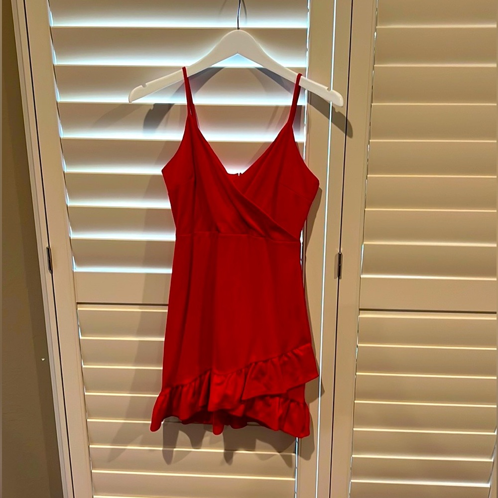 Lulus red size Medium ruffle mini dress